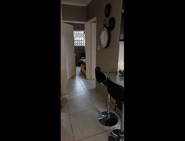 2 BEDROOM HOUSE FOR SALE IN CLAYVILLE